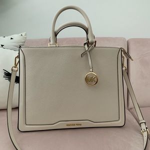 Michael Kors Jesse Tote